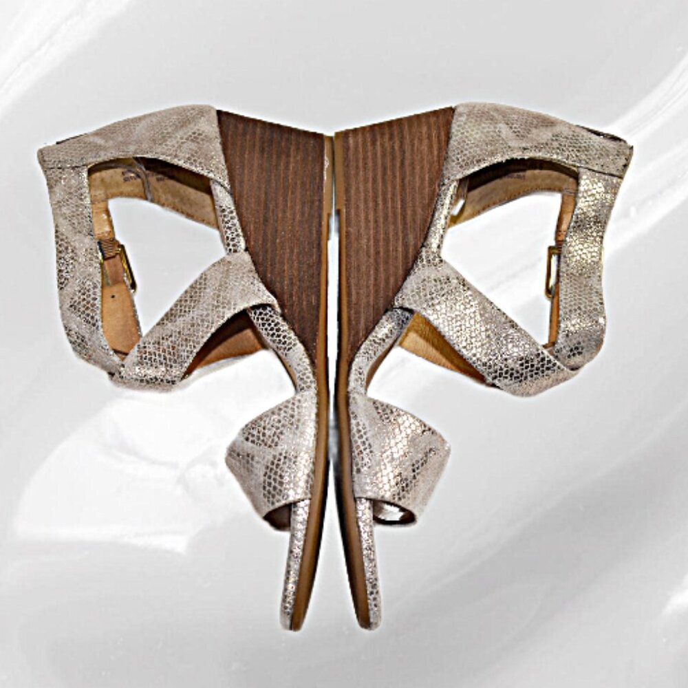 Sofft Mauldin Bistro Taupe Snakeskin Embossed Criss-Cross Wedge, Size 9.5 - Picture 8 of 11